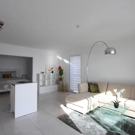 Luxurious Monaco&seaview, Infinitypool&parking
