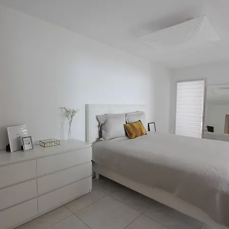 Luxurious Monaco&seaview, Infinitypool&parking Apartment Beausoleil