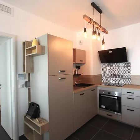 Apartment Luxurious Monaco&seaview, Infinitypool&parking