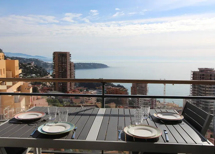 Luxurious Monaco&seaview, Infinitypool&parking 아파트