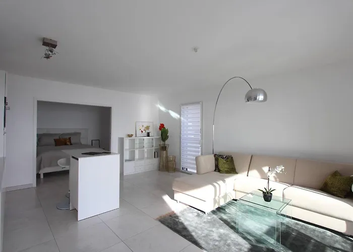 Luxurious Monaco&seaview, Infinitypool&parking